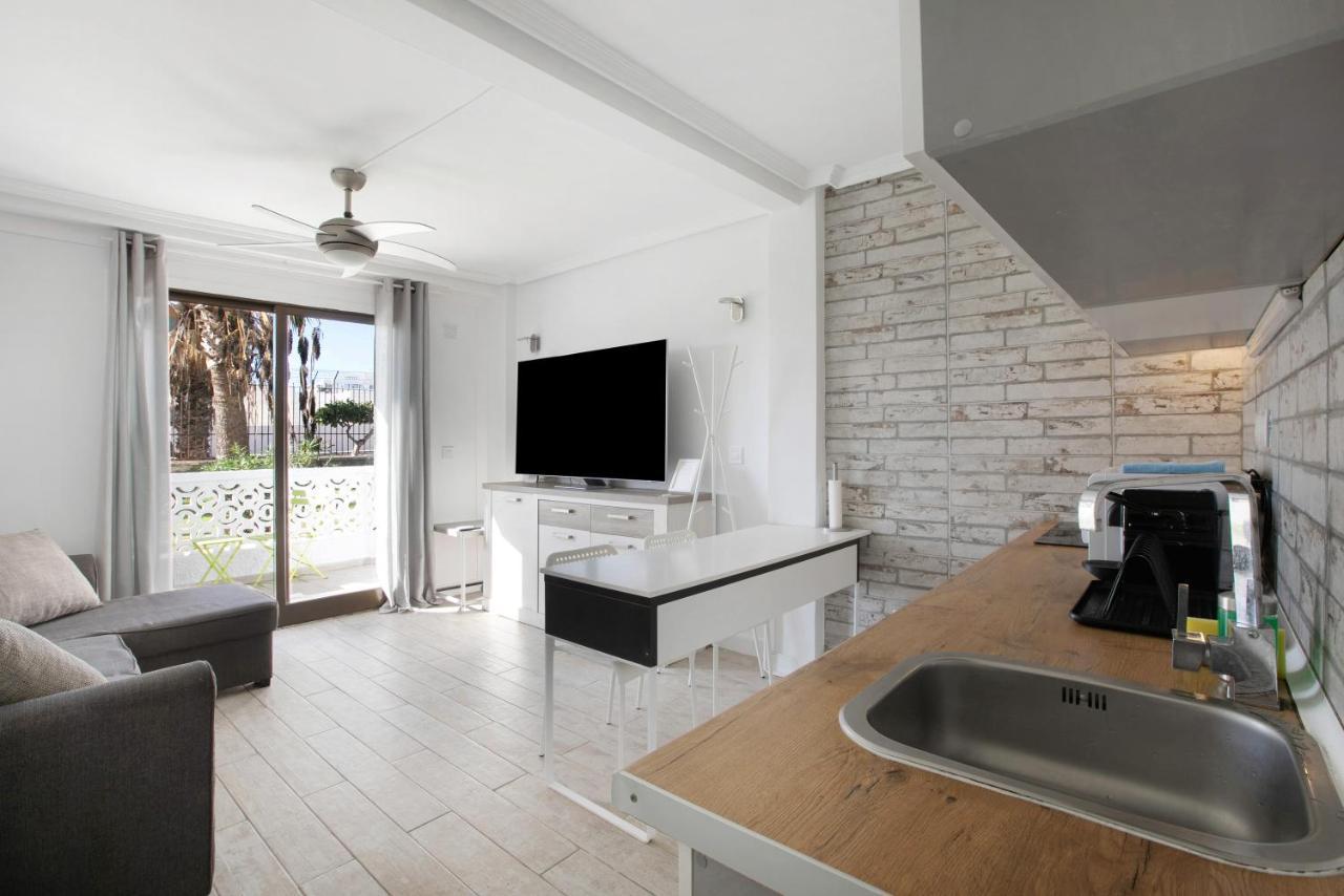 Apartment At 30 Mts From Sea Playa de las Americas  Zewnętrze zdjęcie